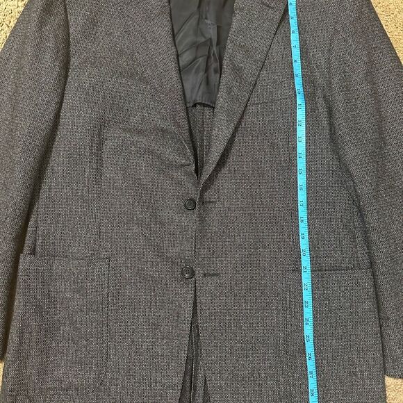 Canali Exclusive Cashmere with Surgeons cuffs - Picture 8 of 9